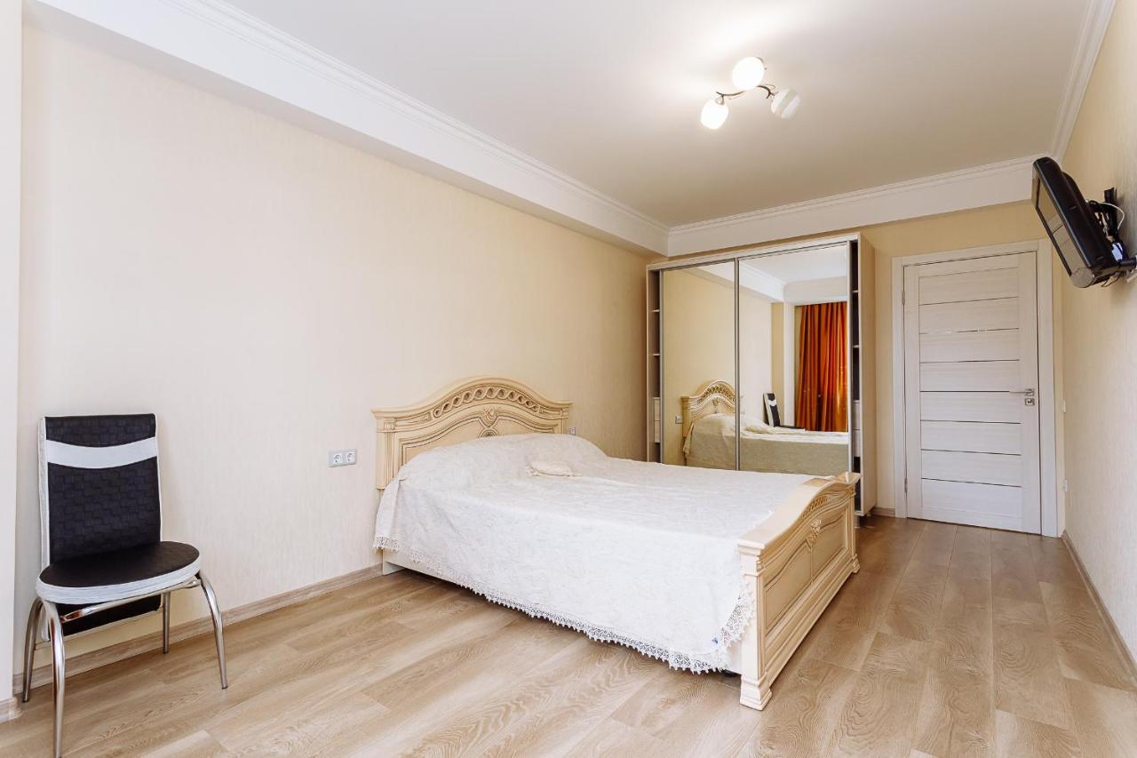 Apartament Confortabil In Centrul Orasului! Kischinau Exterior foto
