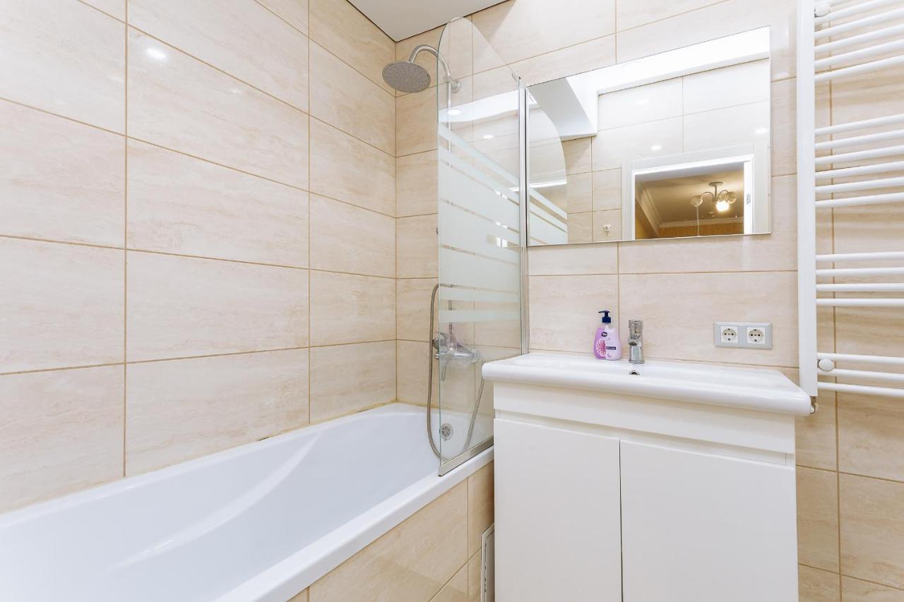 Apartament Confortabil In Centrul Orasului! Kischinau Exterior foto