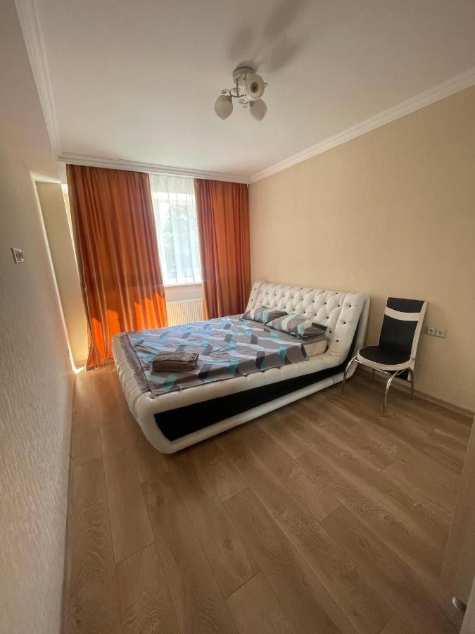 Apartament Confortabil In Centrul Orasului! Kischinau Exterior foto